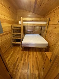 cabin bed.jpg
