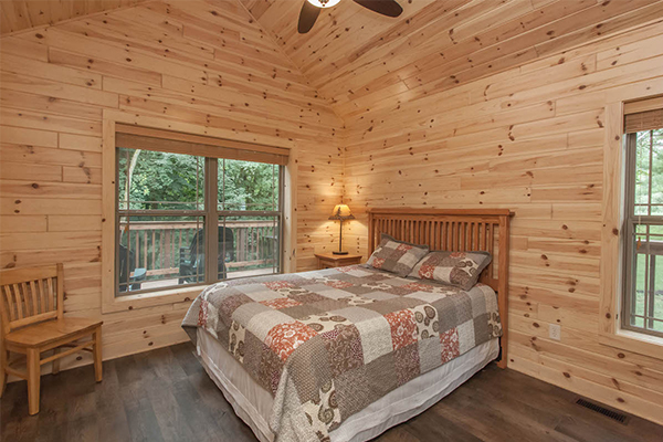 1 bedroom cabin-upstairs