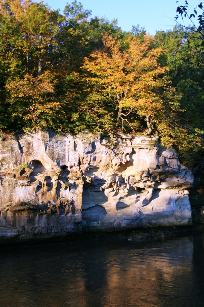 Hanging Rock in fall