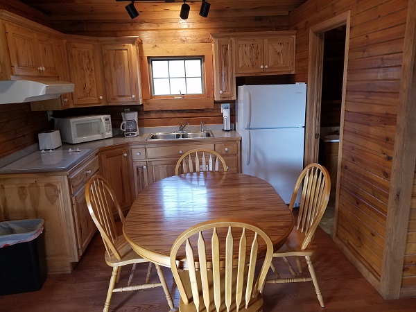 Cabin 2 table and chairs