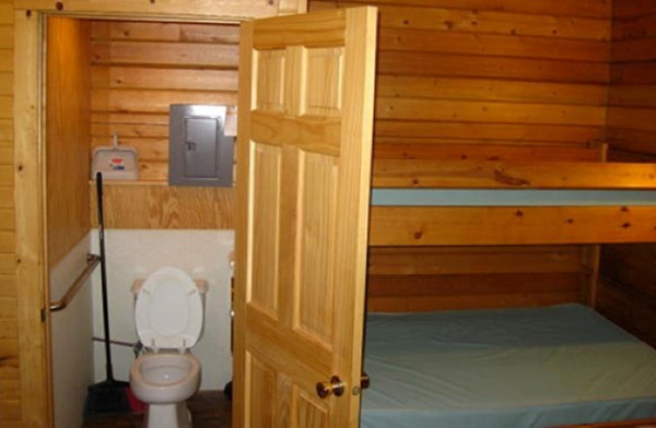 Whitetail Cabin Bed & Bathroom