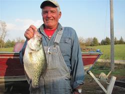 man with crappie.jpg