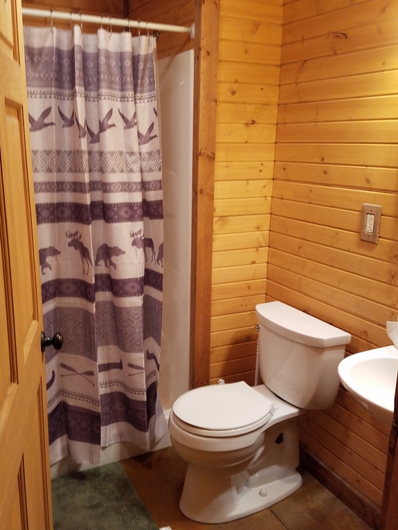 Timber View Bathroom 